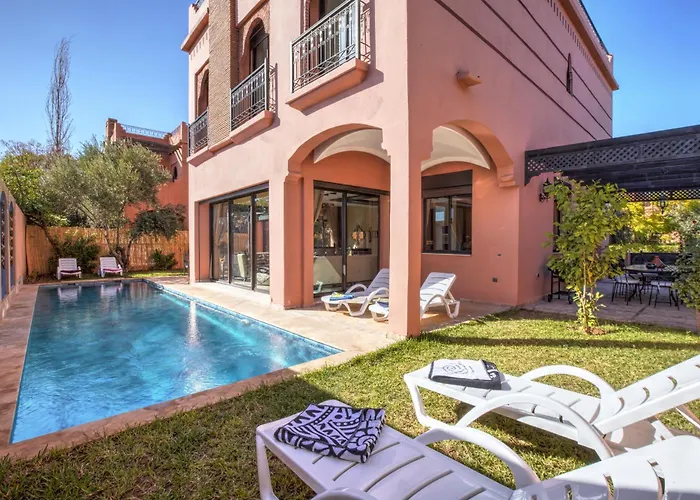 Villa Akadia Luxurious With Private Swimming Pool