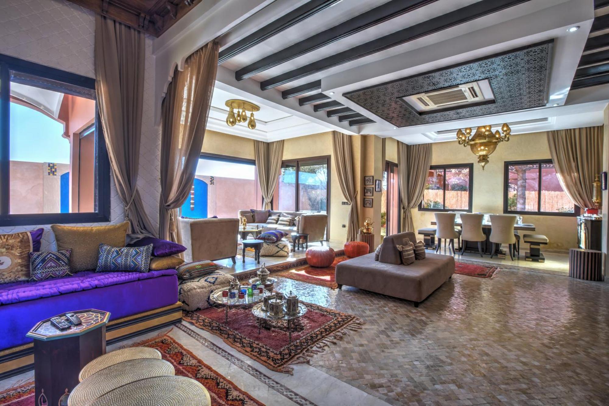 Akadia Luxurious With Private Swimming Pool